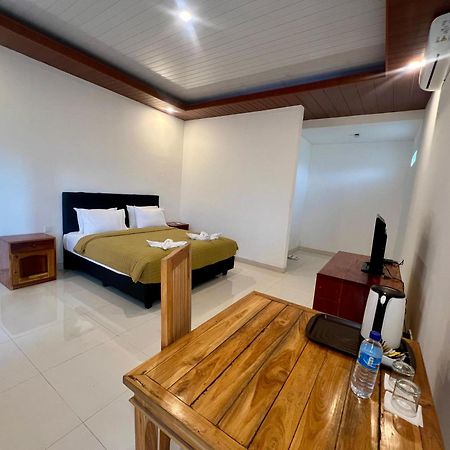 Pohon Purba Resort & Restaurant Labuhan Pandan ภายนอก รูปภาพ