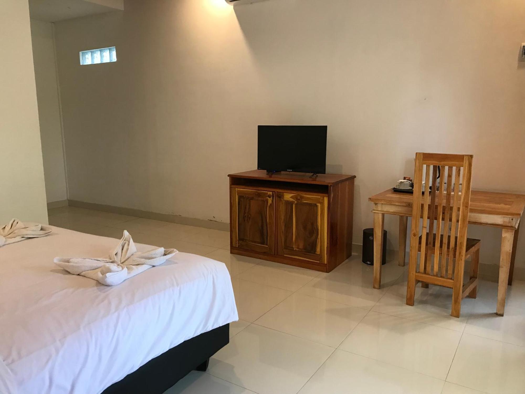 Pohon Purba Resort & Restaurant Labuhan Pandan ภายนอก รูปภาพ